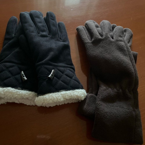 Gloves for cold weather like new, warm and stylish