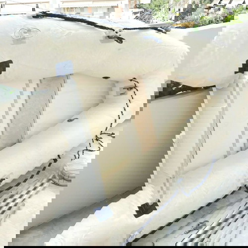 Tender φουσκωτό μεταχειρισμένο, άσπρο