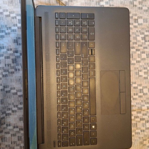 HP 255 G7 15.6" FHD laptop Ryzen 3-3200U 8GB 238GB SSD W10 Pro