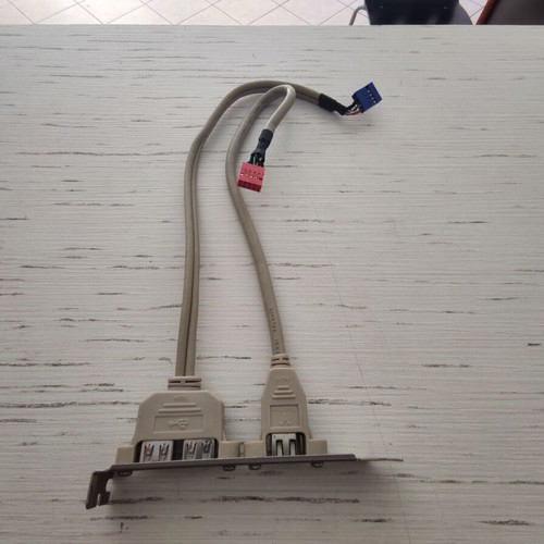 Bracket with 3 ports used, 2x USB 2.0 and 1x Firewire