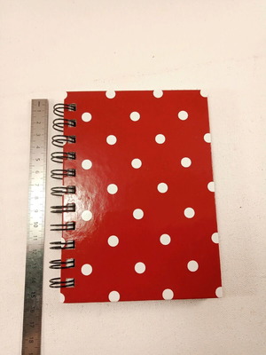 Notebook 16x11 cm squared with spiral side United new