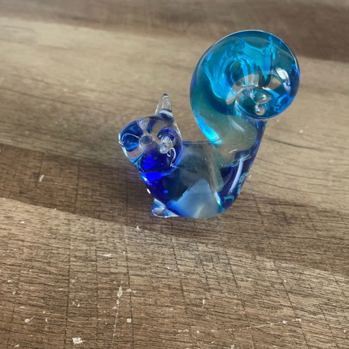 Glass decorative squirrel like new, 9 cm height