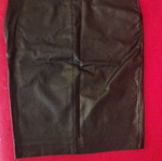 Lynne skirt size 42 like new, black leather look