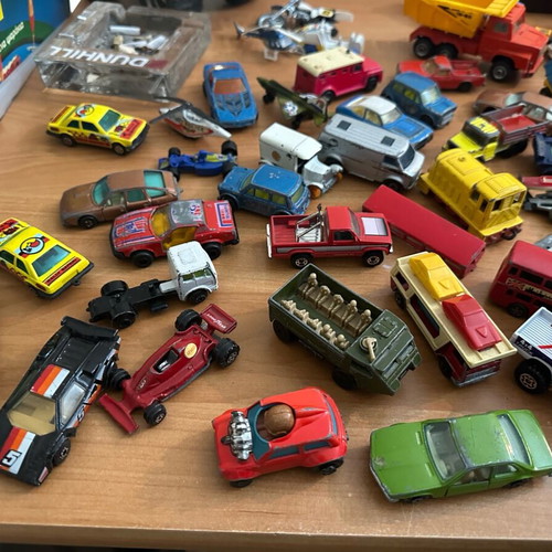 Collectible metal toy cars used, rare pack of 160 pieces