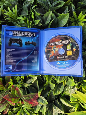 Minecraft PlayStation 4 Edition game