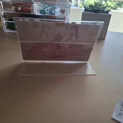 Kpop photo stand new without Twice Jihyo post card