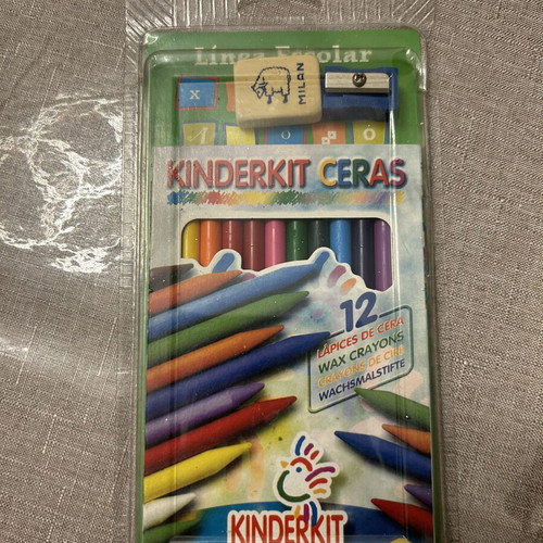 Wax crayons new