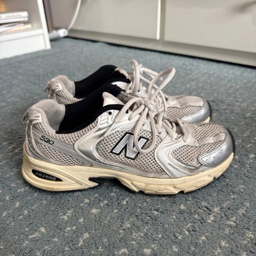 New Balance 530 sneakers used, silver, size 39.5
