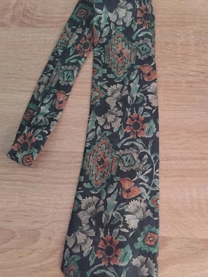 Tie Pierre Cardin like new, multicolor