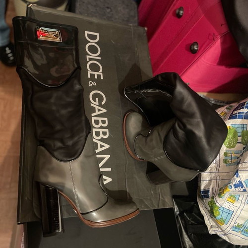 Dolce Cabbana leather boots like new, worn once, size 37