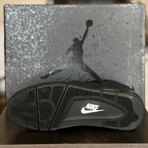 Air Jordan 4 Black Cat sneakers