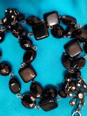 Fashion Jewellery women's bracelet new, black