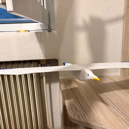 Wooden decorative seagull