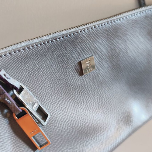 Kem grey leather shoulder bag