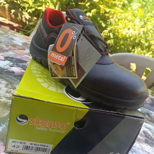 Kevlar Safety Shoes Stenso Sicilia Strong S3 SRC Size 42 New