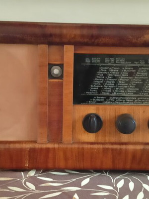 Vintage ραδιόφωνο Loewe Opta μοντέλο 2540W μεταχειρισμένο