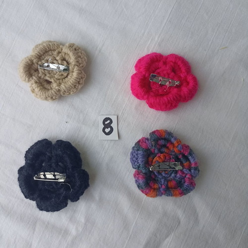 Handmade knitted pins new, set of 4 multicolored