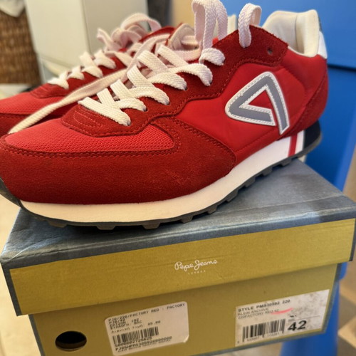 Pepe Jeans sneakers, red, size 42