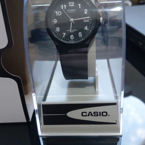 Casio watch like new