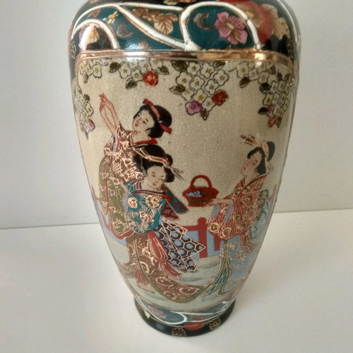 Set of 3 Royal Satsuma decorative porcelain vases used