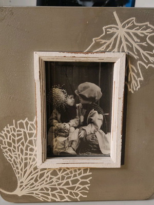 Ceramic photo frame with wood new, size 13x18
