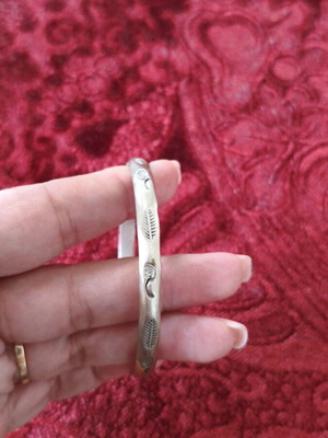 Silver bracelet used, needs polishing