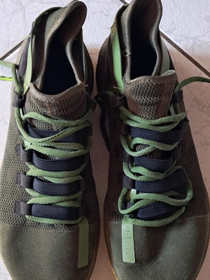 Under Armour basketball shoes used, size 44.5, green