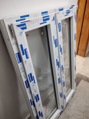 Windows with roller shutter and mosquito net, 156x95 cm