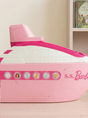 Barbie Ultimate Cruise Ship Set used with mystery bundle