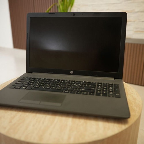 HP 255 G7 15.6" laptop with AMD A4, 4GB RAM, 256GB storage