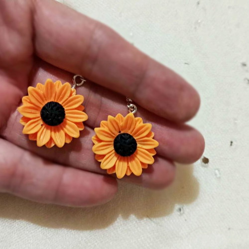 Sunflower Earrings new, acrylic resin, yellow and brown