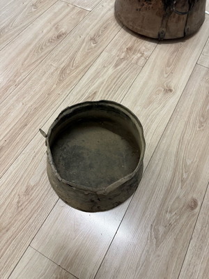 Antique cauldron used, 25 cm width, 20 cm depth