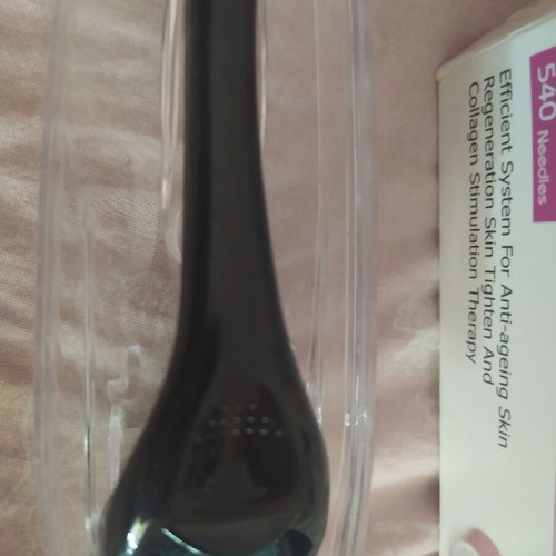 Derma roller system like new with 540 needles 0.25mm