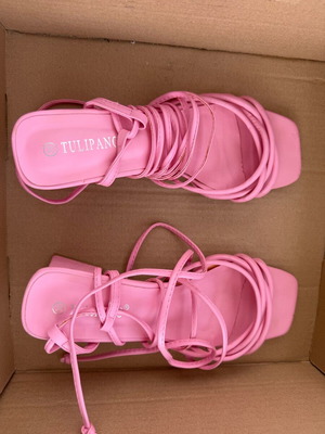 Pink sandals with heel and long lace-up size 38 like new