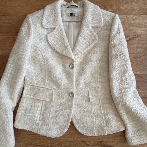Esty women's suit white like new, size 46