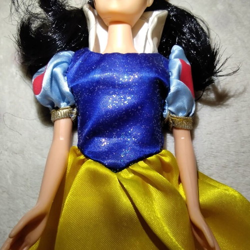 Disney Princess Snow White doll, Simba Toys 1998