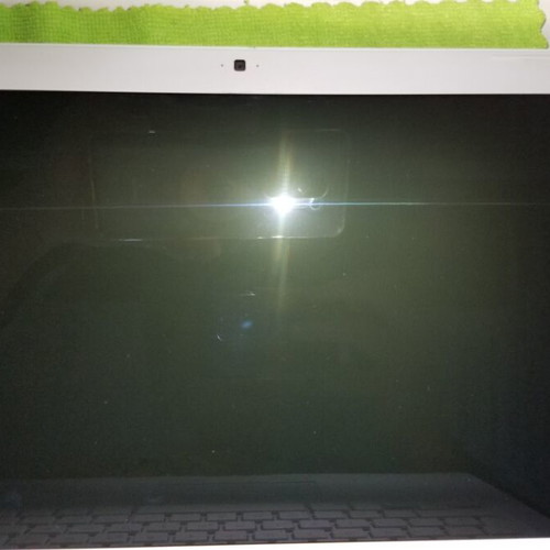Apple MacBook A1181 early 2007 laptop, 4GB RAM, 250GB HDD