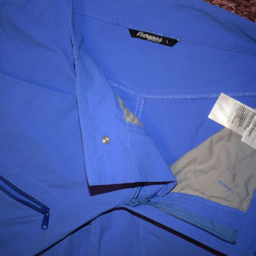 Bergans UTNE Herren shorts size L like new, blue