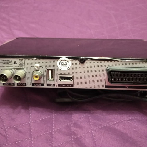 Golden Media Mania HD digital receiver used with remote control