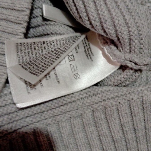 Knitted baby sweater like new, 100% cotton, age 2-4 years