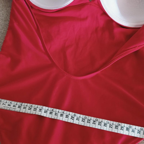 Isabelle one-piece swimsuit Large new, red
