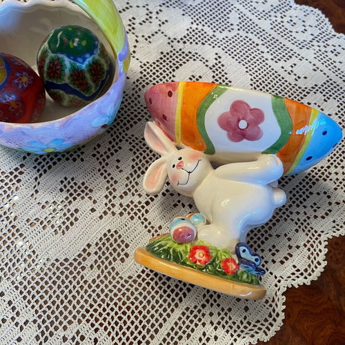 Easter decorative ceramic set like new, 3 pieces