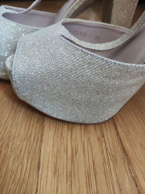 Alta Moda sandals used, size 40