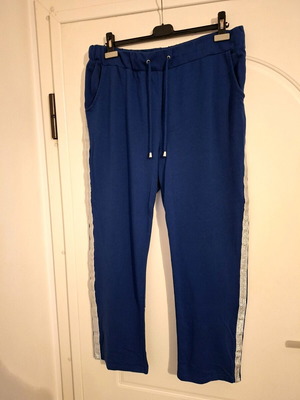 Helena Vera sweatpants size 44-46 blue with silver stripes like new