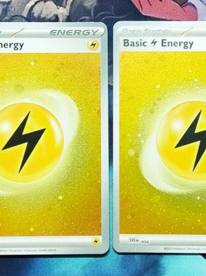 Basic Lightning Energy Galaxy Holo Pokemon like new, pack of 4