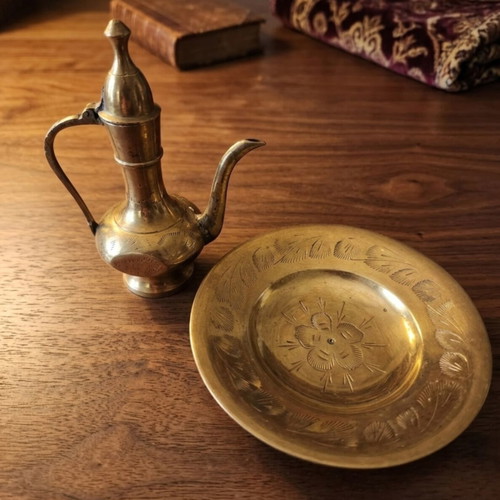 Mini decorative ewer and saucer vintage style, like new