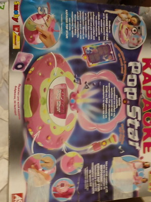Children's karaoke toy like new