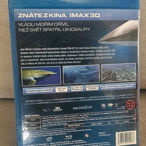 Blu Ray 3D Sharks by Cousteau like new with subtitles