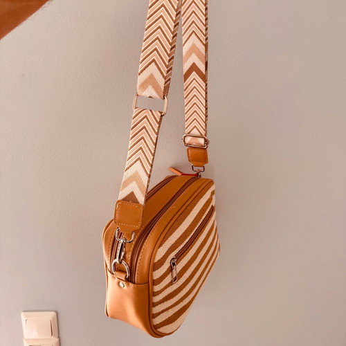 Fragola shoulder bag new, white and beige