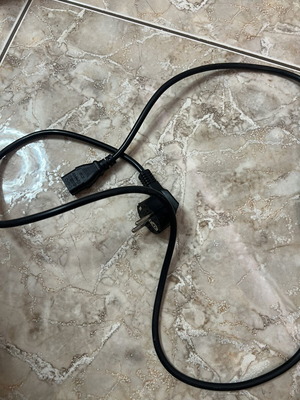 Computer power cable 1.5 meter like new